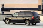 GMC Envoy XL Denali 2005 года